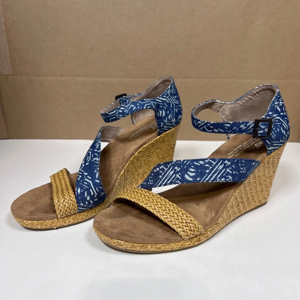 TOMS Blue Geometric Print Woven Straw Wedge Sandals‎ Womens 9.5